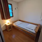 Meuble T3 Avec Terrasse Vue Montagne Apartament