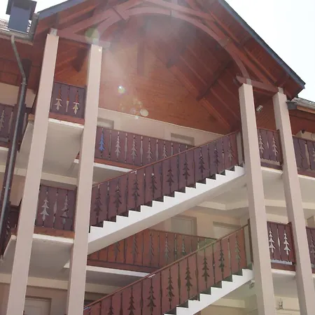 شقة Meuble T3 Avec Terrasse Vue Montagne لوز سانت سوفير